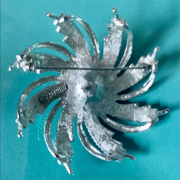 Sarah Coventry Silver Tone Brooch Faux Pearl - Picture 4 of 11